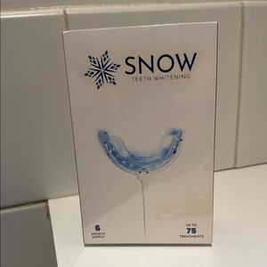 Snow Teeth Whitening Kit